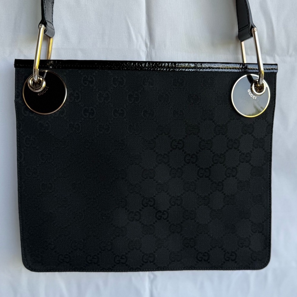 Gucci Eclipse Black Crossbody Bag w/Minimalist Design NWOT Beautiful